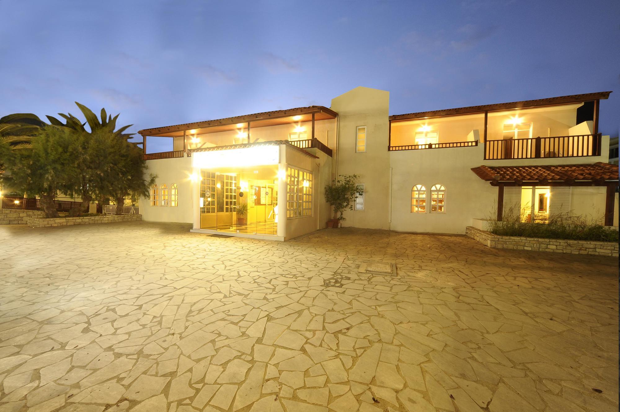 Maravel Land Hotel Rethymno  Exterior photo