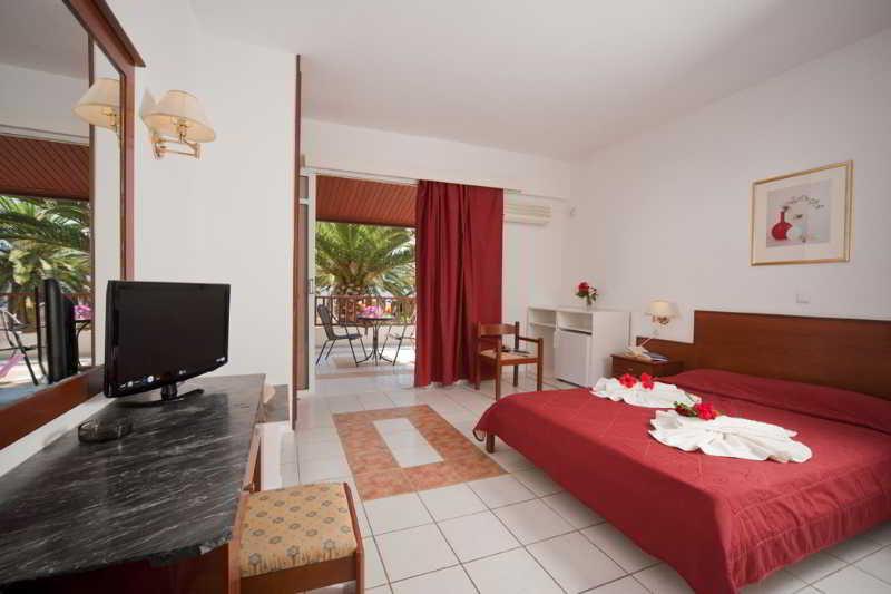 Maravel Land Hotel Rethymno  Exterior photo